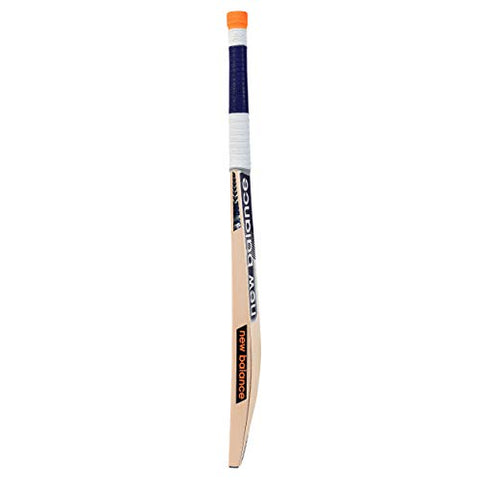 Image of New Balance DC 480 Kashmir-Willow Cricket Bat with Bat Cover (2019-20 Edition) - Short Handle (Full Size)