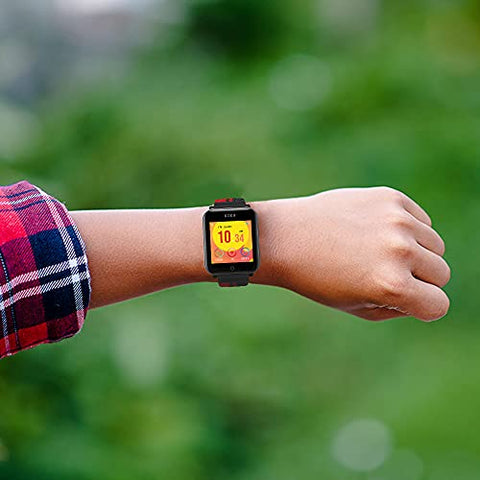 Image of GOQii Smart Vital Fitness SpO2 Junior for Kids Body Temperature and Blood Pressure Tracker Fitness Band/ Smartwatch with 3 Months Personal Coaching (Black)